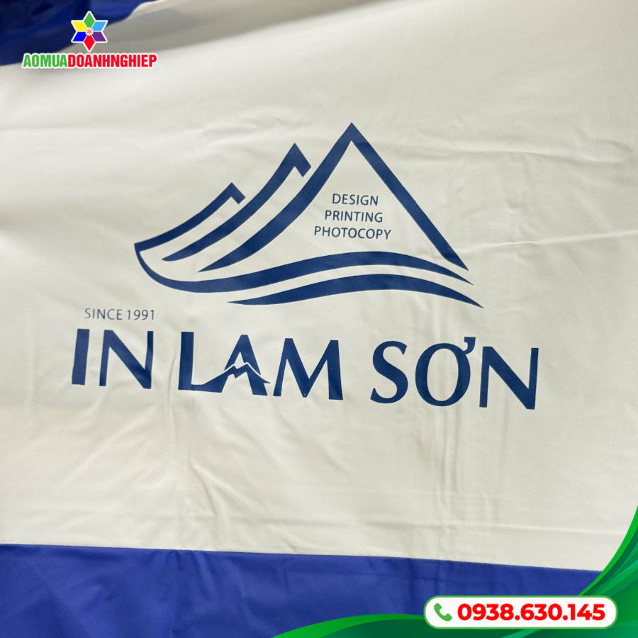 Kiểm tra thiết kế và gia công áo mưa In Lam Sơn