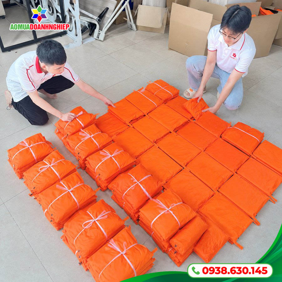 Thành phẩm sau nghiệm thu áo mưa VN Ship