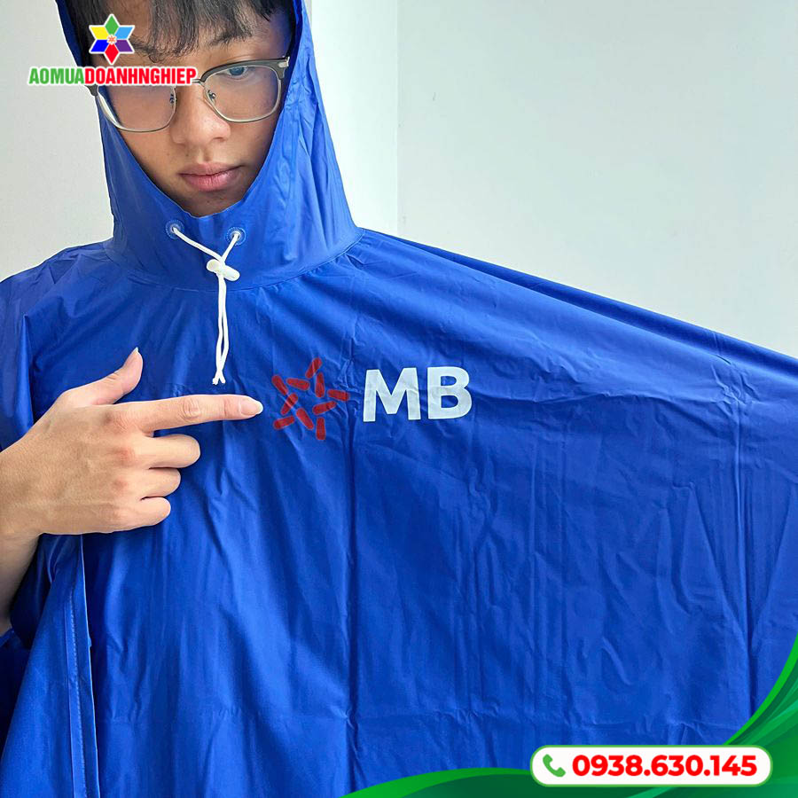 Hình ảnh thực tế của dự án áo mưa MB Bank Chơn Thành